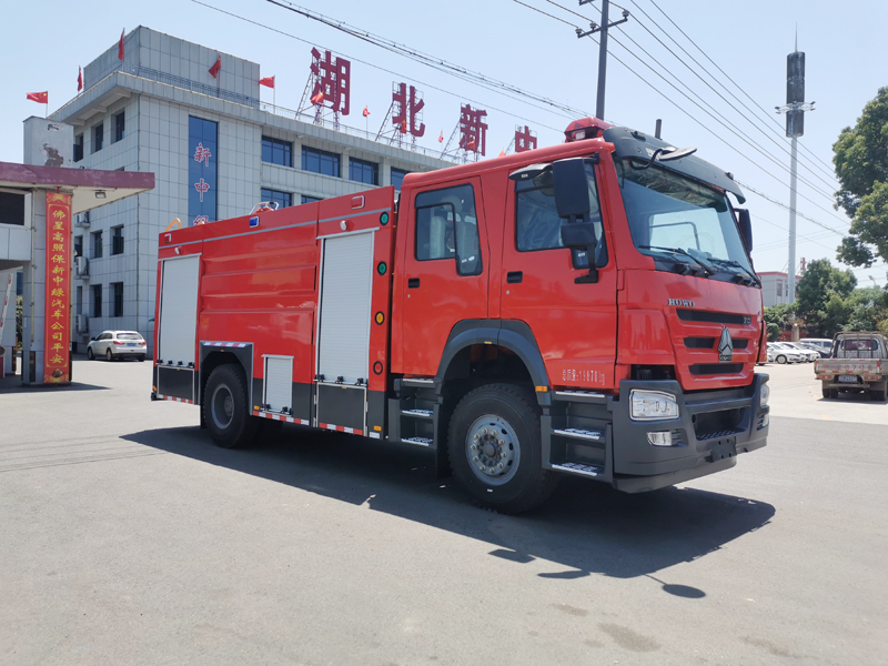 中潔牌水罐消防車(chē)